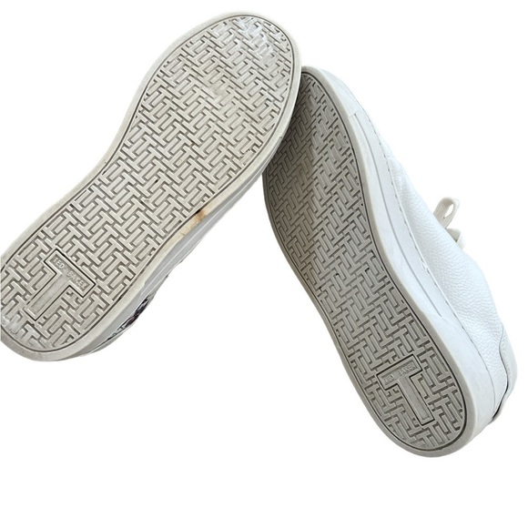 Ted Baker Women's Keilie Leather Cupsole Trainers
White - Picture 7 of 9